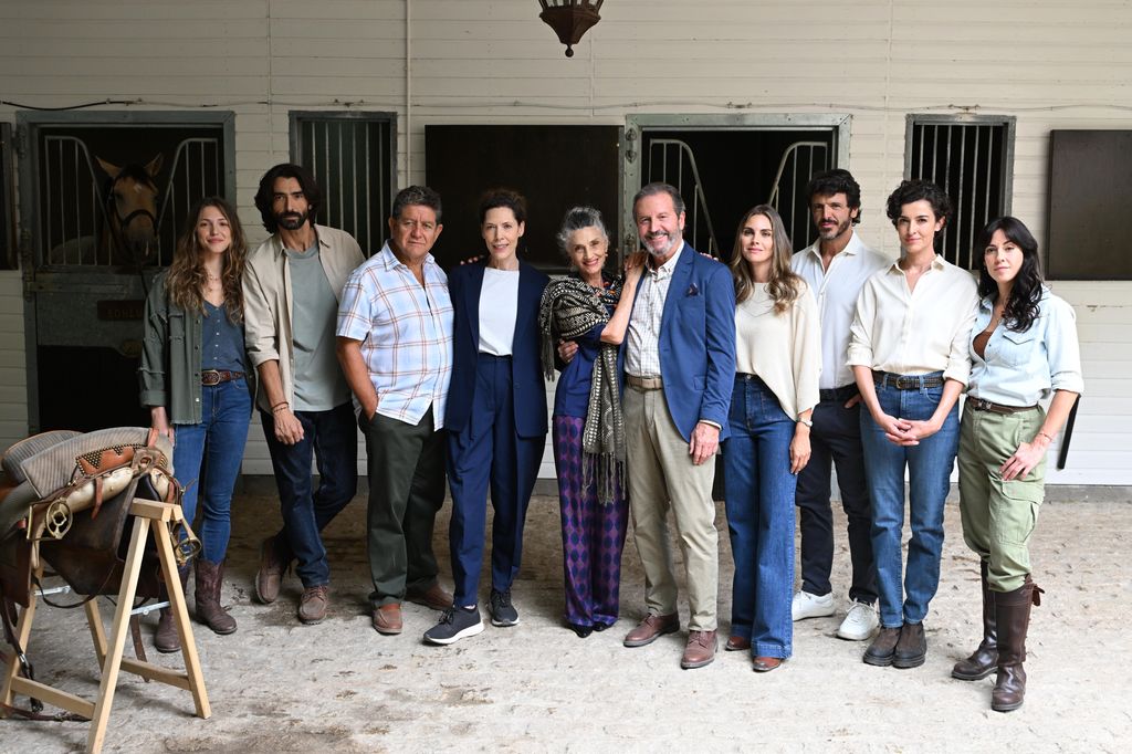 Reparto de la serie 'Pura sangre'