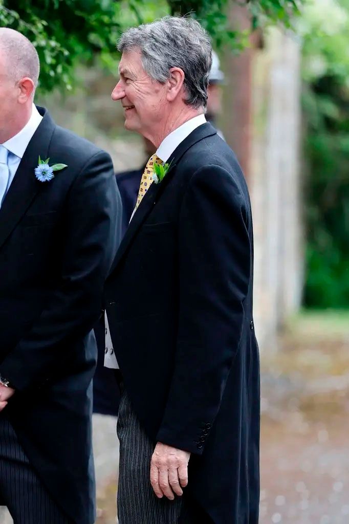 El vicealmirante Sir Timothy Laurence asistió a la boda real de Peter Phillips