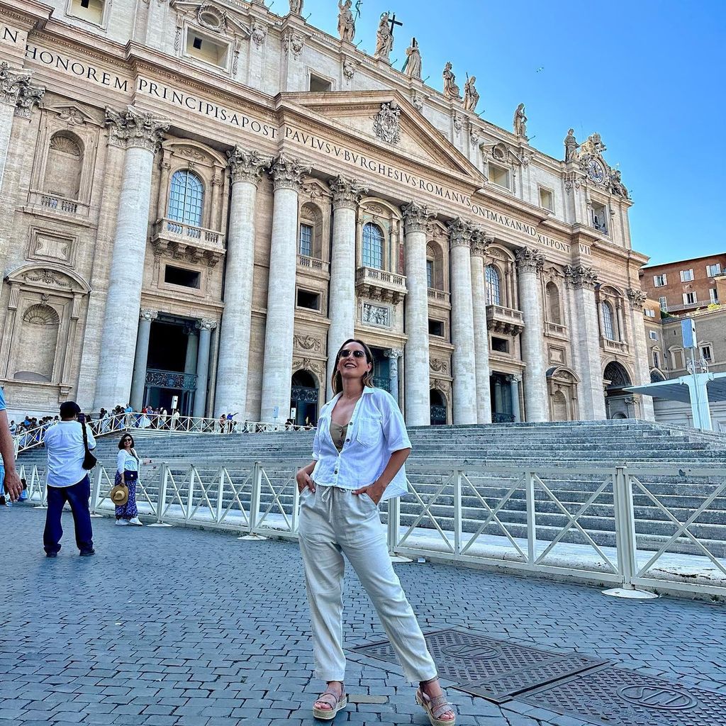 carmen villalobos en italia