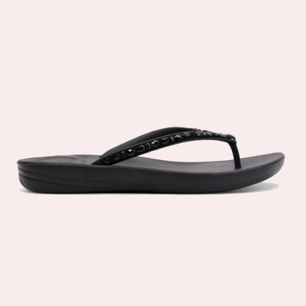 iQUSHION chanclas negras