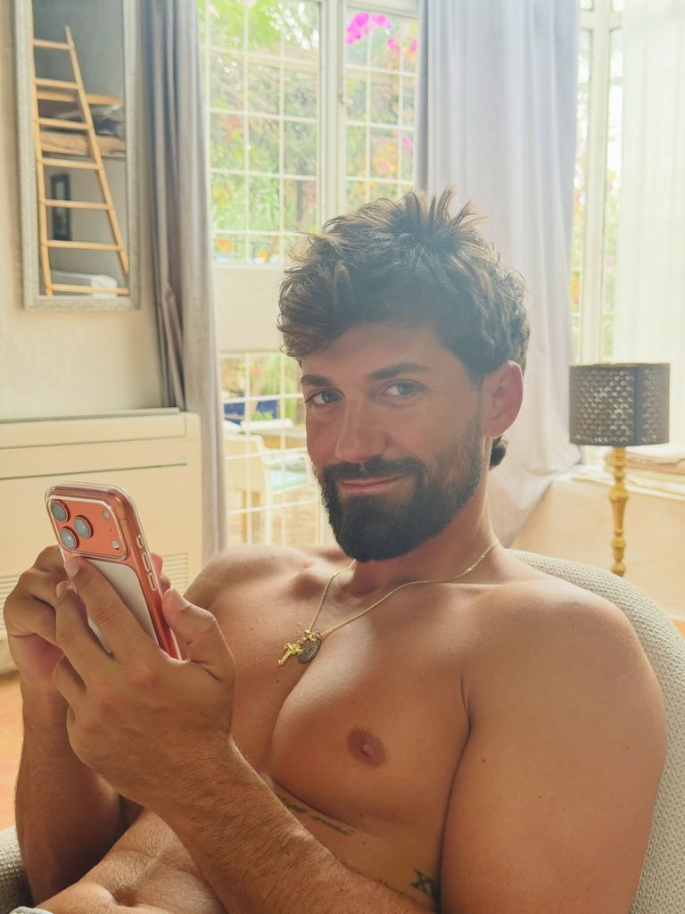"El chico que me gusta", publicaba Miri en sus redes sociales