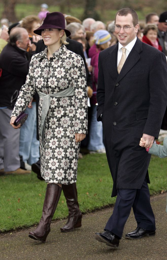 Zara Tindall, entonces Phillips, asistió al servicio de Navidad en Sandringham en 2006