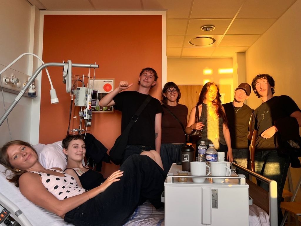 A pesar de los duros tratamientos de quimioterapia y sus efectos secundarios, la joven nunca perdió las ganas de disfrutar de la vida