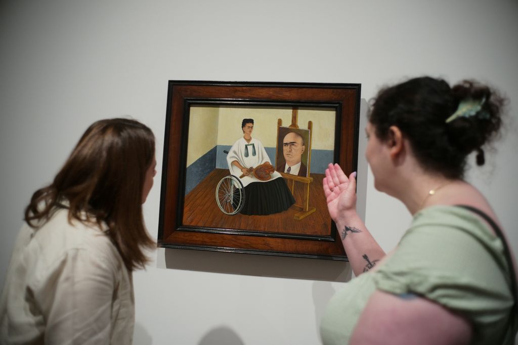 Cuadro de Frida Kahlo en la exposición 'Frida: The Making Of An Icon', en el Tate Modern