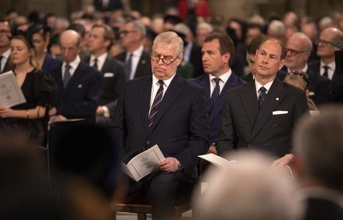 El príncipe Andrés durante el homenaje al duque de Edimburgo