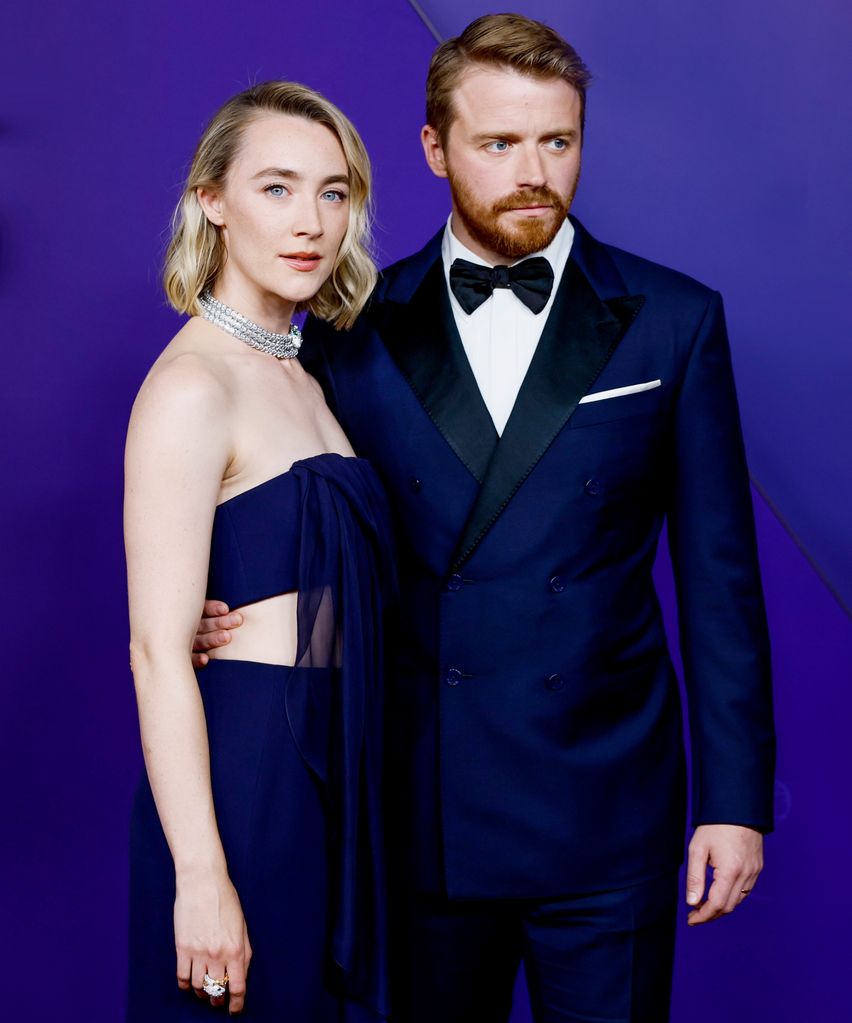Saoirse Ronan y Jack Lowden en los premios Emmy que se han celebrado en el Peacock Theater de Los Ángeles el 15 de septiembre de 2024