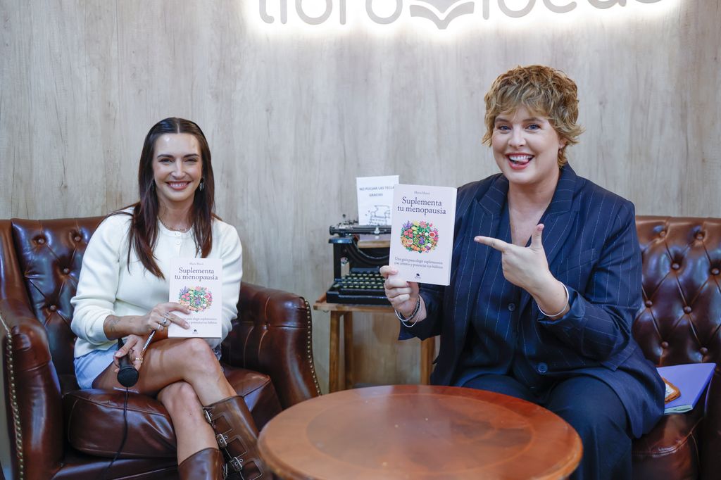 Marta Marcè y Tania LLasera en la presentación del libro Suplementa tu menopausia en Madrid