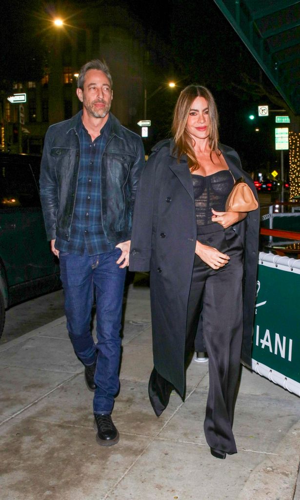 Sofía Vergara de cita junto al doctor Justin Saliman