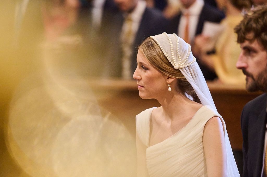 Velo de novia bordado perlas