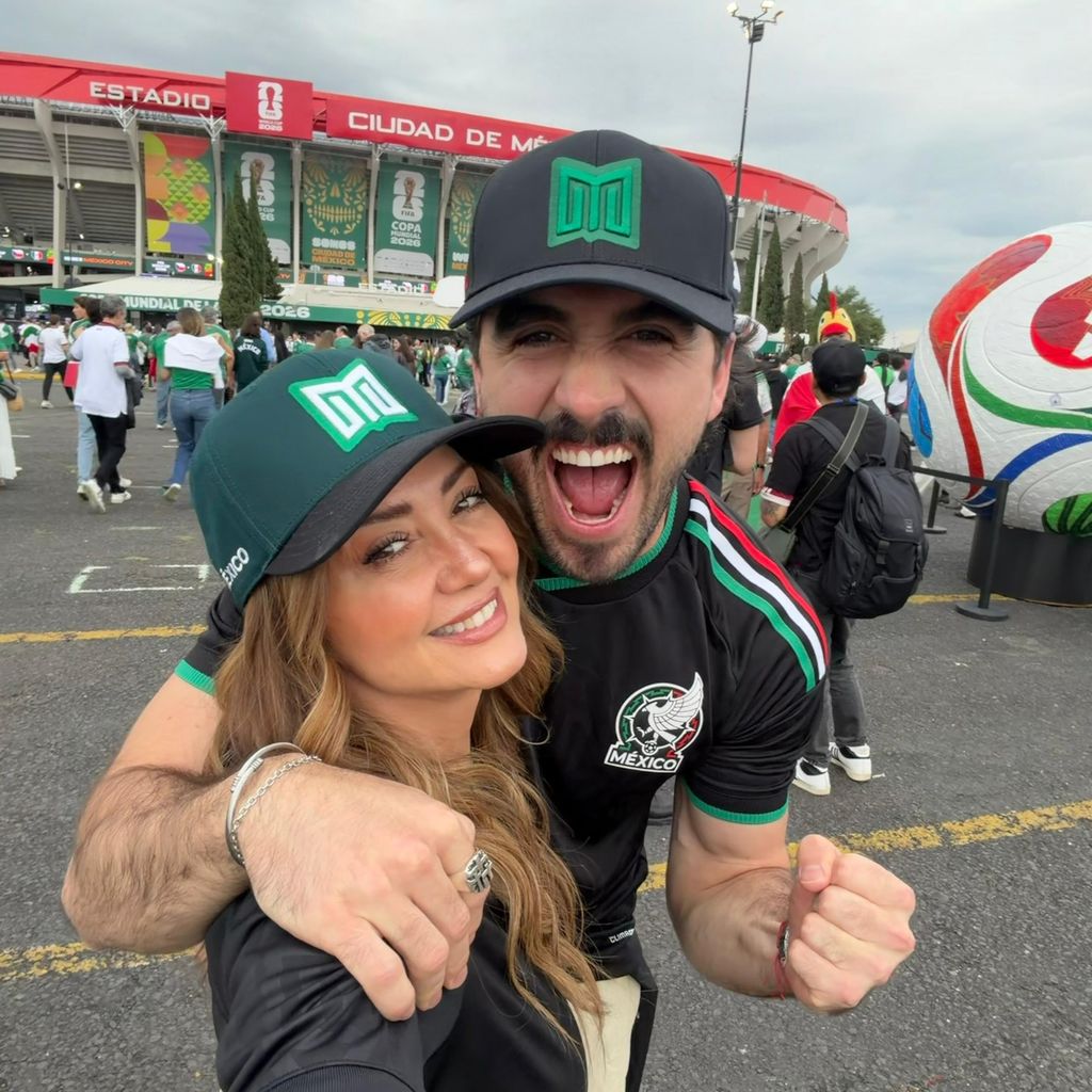 Andrea Legarreta y Luis Carlos Origel están felices juntos
