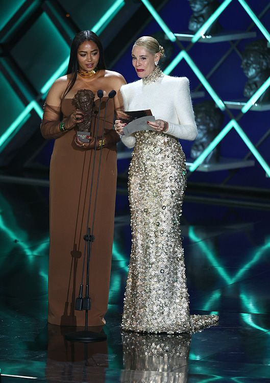 Berta Vázquez y Belén Rueda