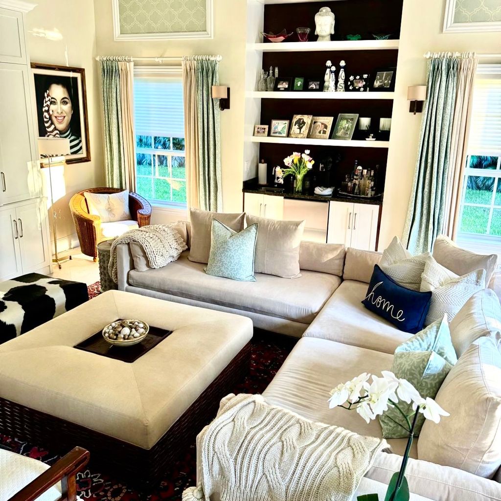 Así es la casa de Chabeli Iglesias Preysler en Miami: salón