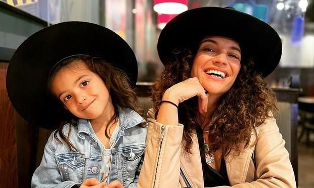 natalia jim nez y su hija alessandra