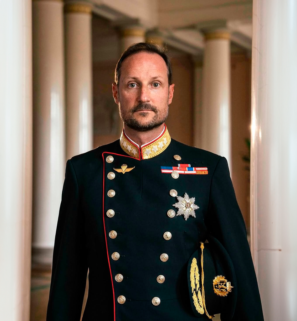 Primer retrato de Haakon VIII como Rey de Noruega