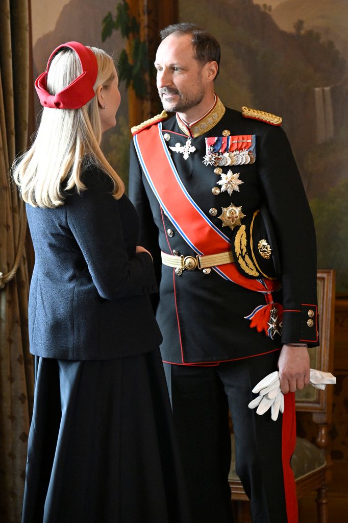 Haakon de Noruega ha dejado claro en menos de una semana que su "proyecto" es reinar y hacerlo con Mette-Marit, a la que calificó de "sabía y fuerte"