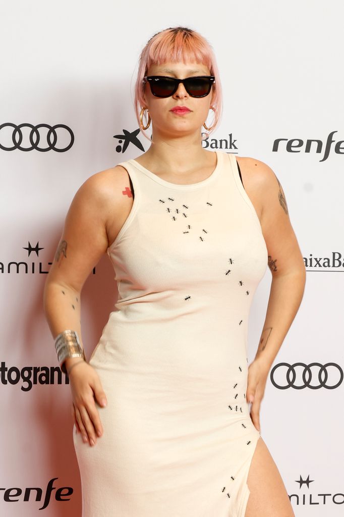Dora Postigo, la hija de Bimba Bosé, en la alfombra roja de los Fotogramas de Plata