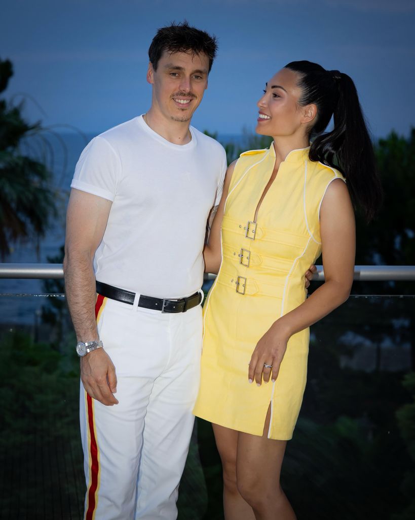 Louis y Marie Ducruet en la Gala Fight Aids vestidos de Freddie Mercury