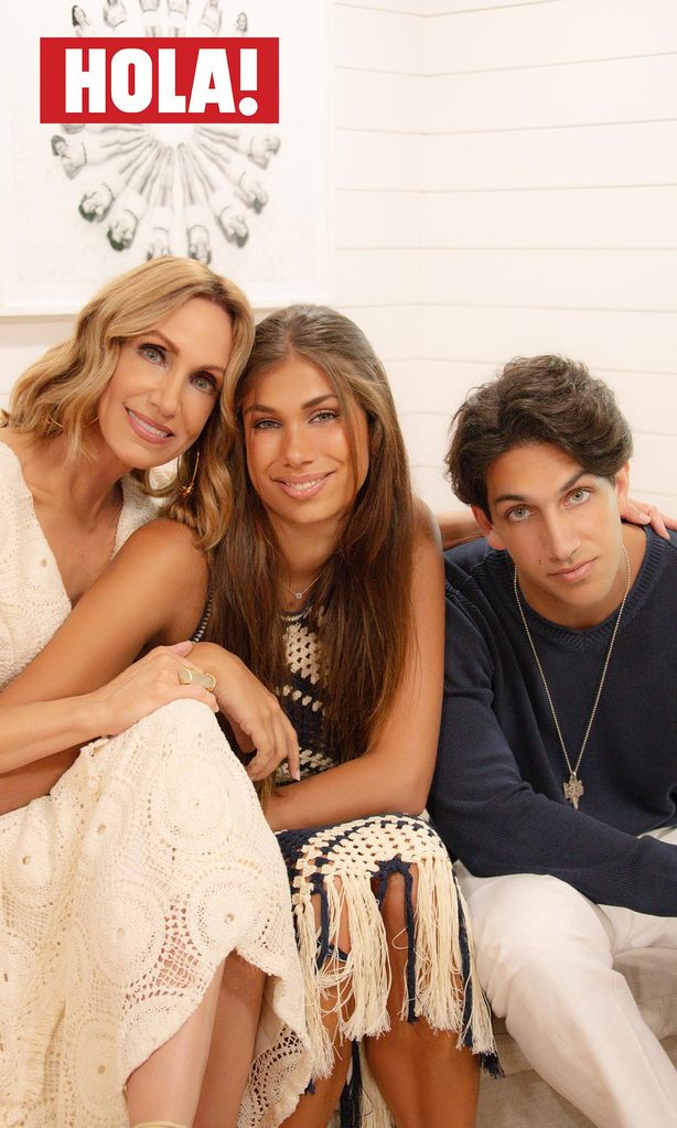 Lili Estefan y sus hijos