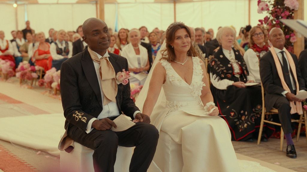 Rebel Royals. (L to R) Shaman Durek Verrett and MÃ¤rtha Louise in Rebel Royals.. Cr. Courtesy of Netflix Â© 2025
