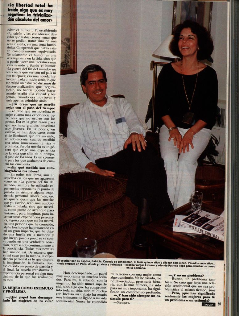 Mario Vargas Llosa con su mujer Patricia