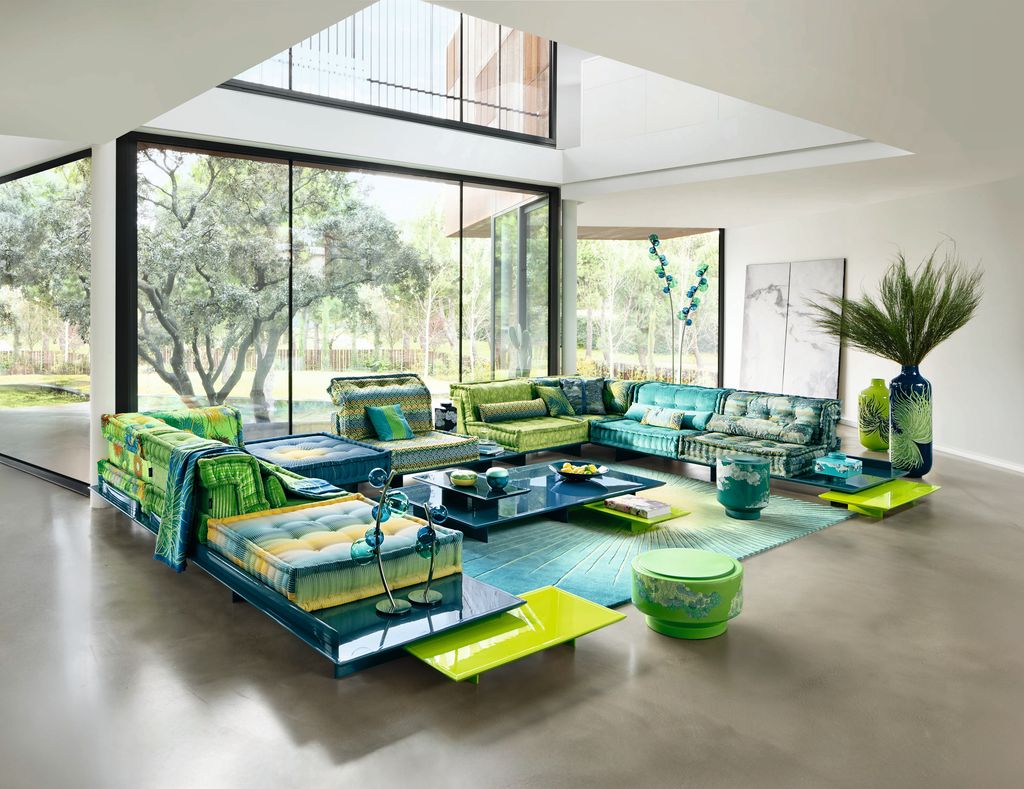 Salón con sofá modular