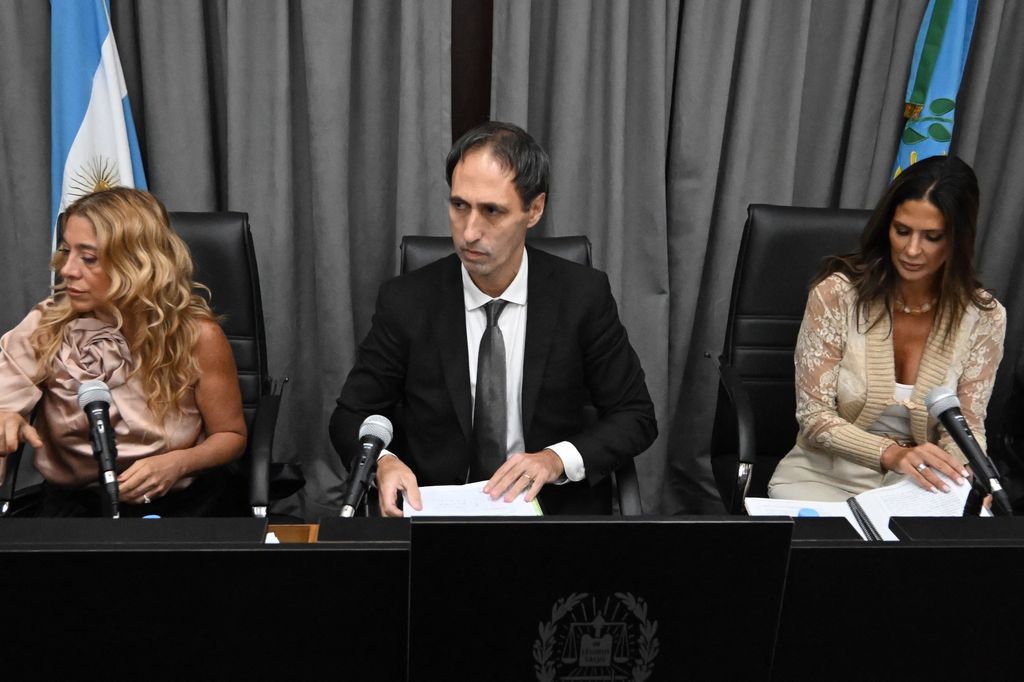 Los jueces Verónica Di Tommaso, Maximiliano Savarino y Julieta Makintach, el día en que comenzó el juicio por la muerte de Diego Maradona, el 11 de marzo de 2025, en San Isidro (Buenos Aires)