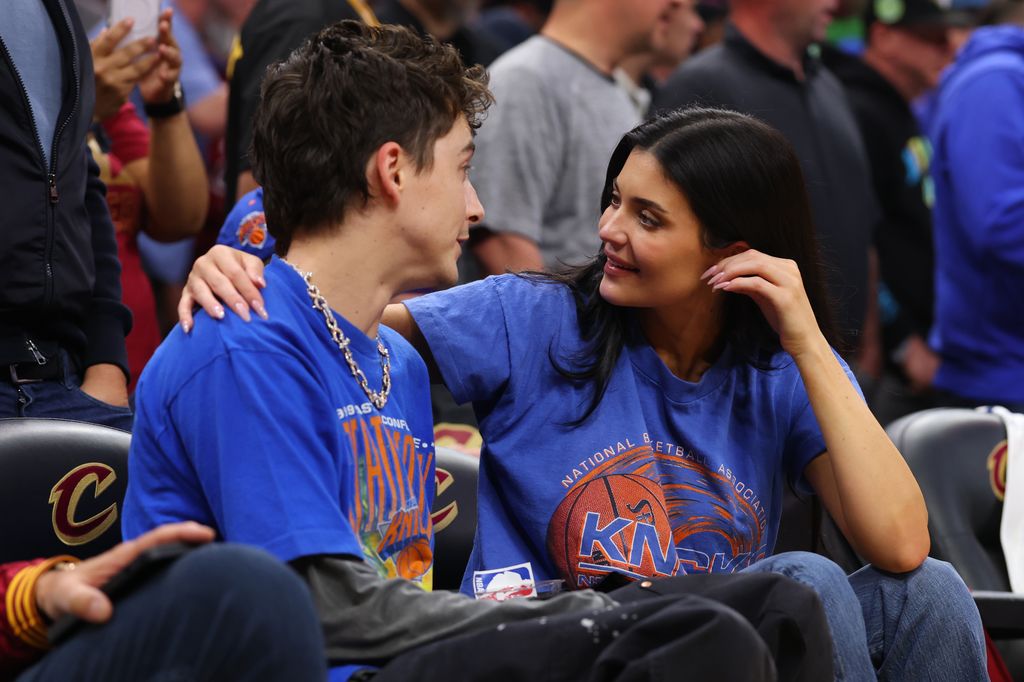 Timothée Chalamet y Kylie Jenner derrocharon cercanía y complicidad durante el juego.