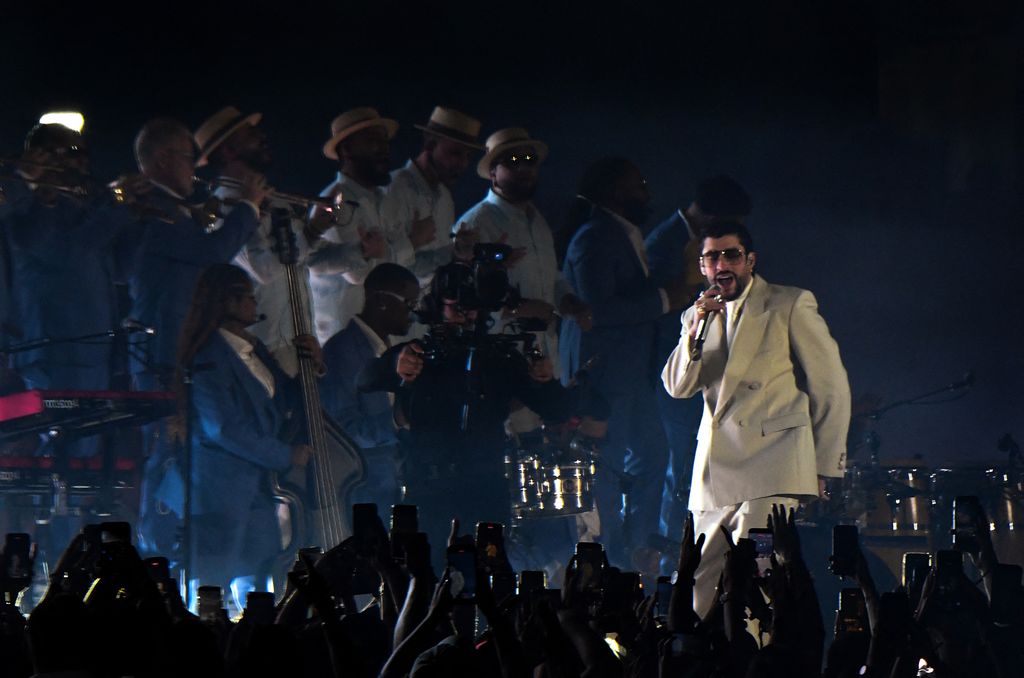 Bad Bunny en uno de sus multitudinarios conciertos
