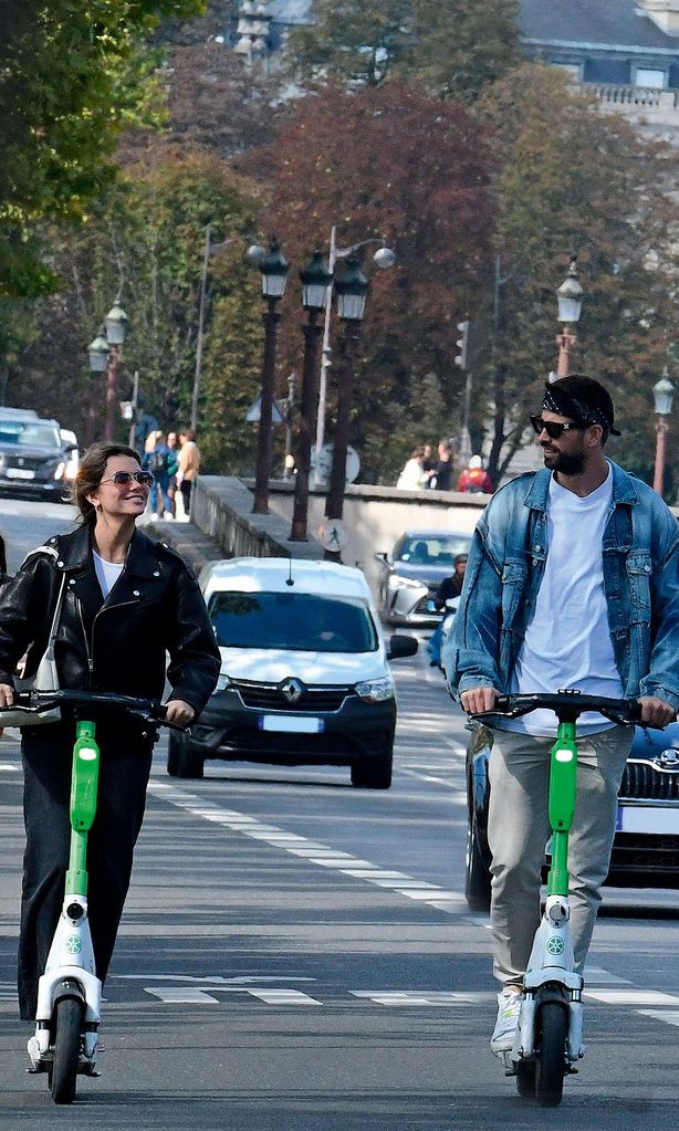 Gerard Piqué y Clara Chía HOLA 4079