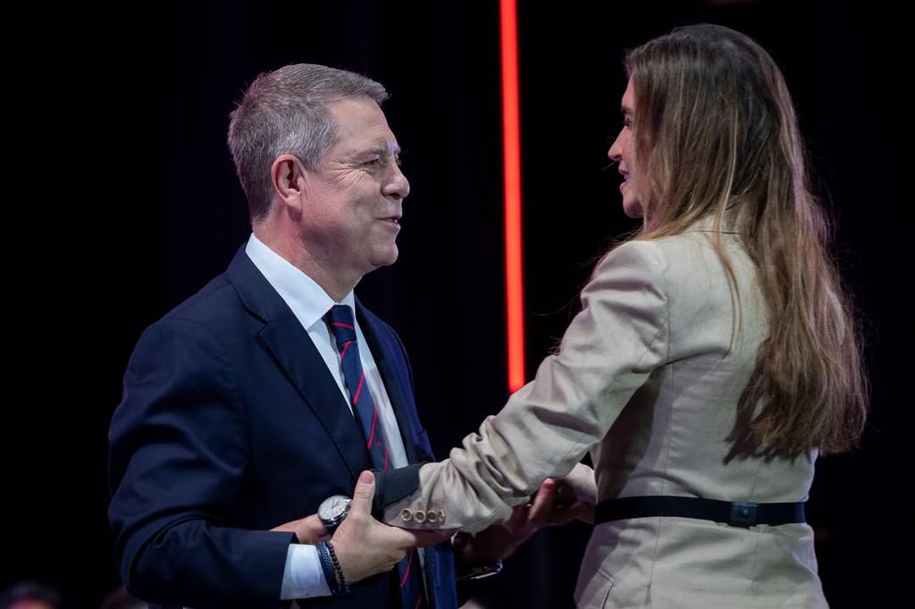 Sara Carbonero con Emiliano García-Page