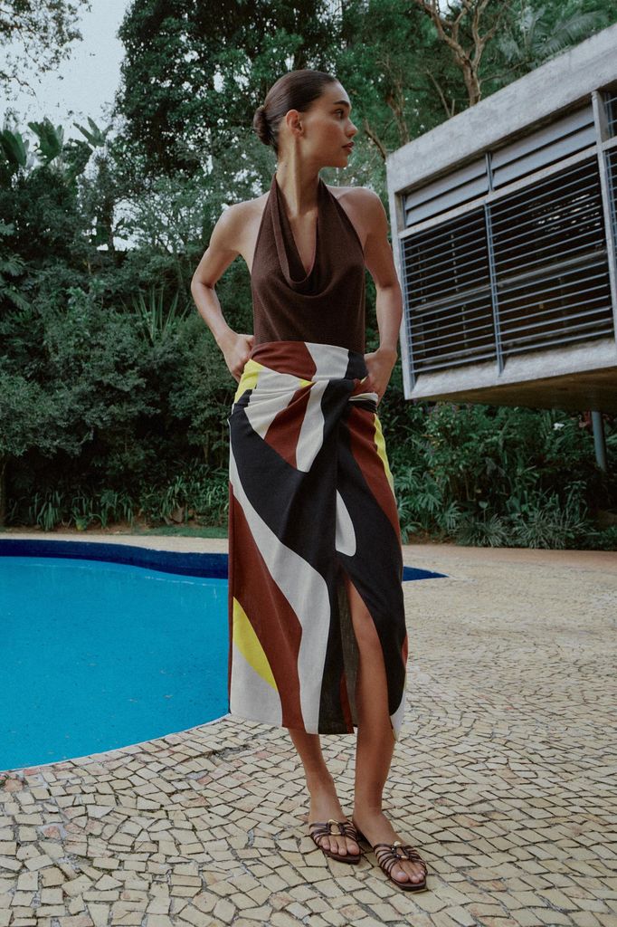 Falda pareo Zara junio 2026