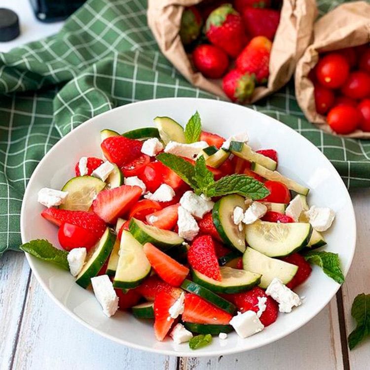 receta-ensalada-sana-sandia-pepino