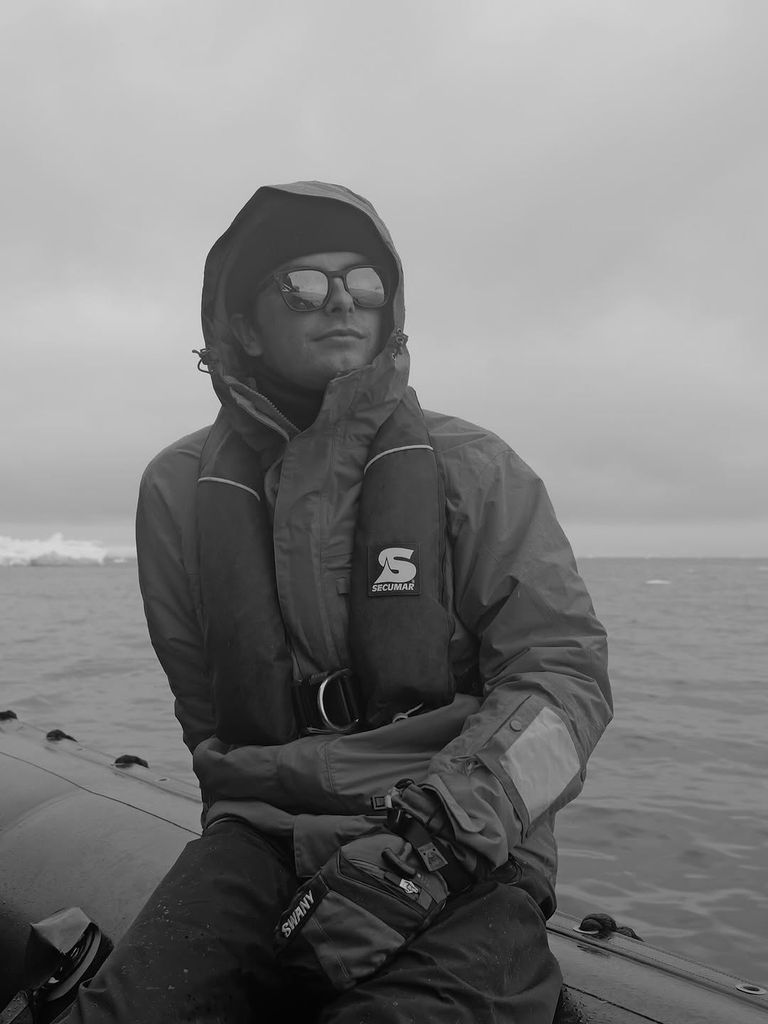 Dylan Douglas en la Antártida