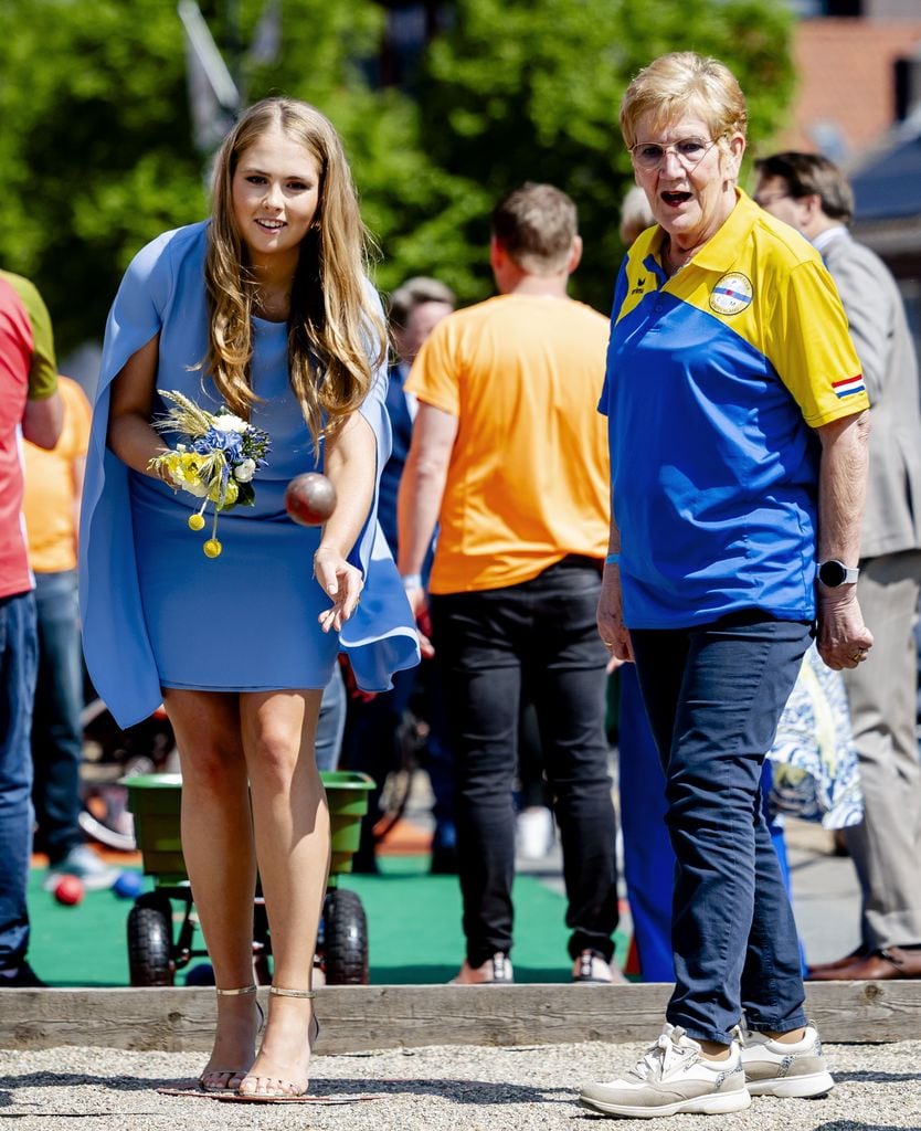Máxima de Holanda y Amalia de Holanda en el Día del Rey 2025