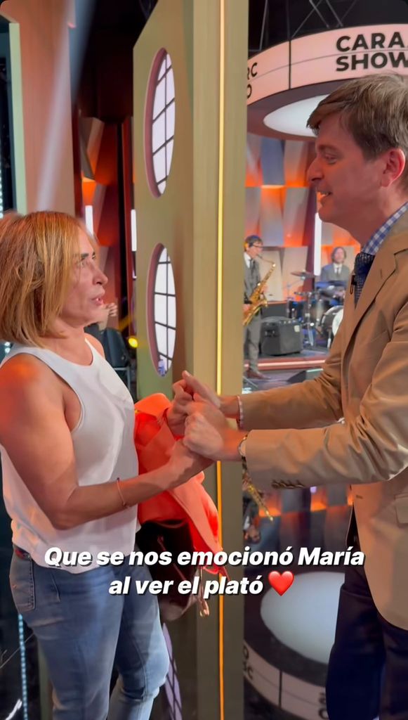 María Patiño, entre lágrimas, recibida por Marc Giró en el plató de 'Cara al show' 