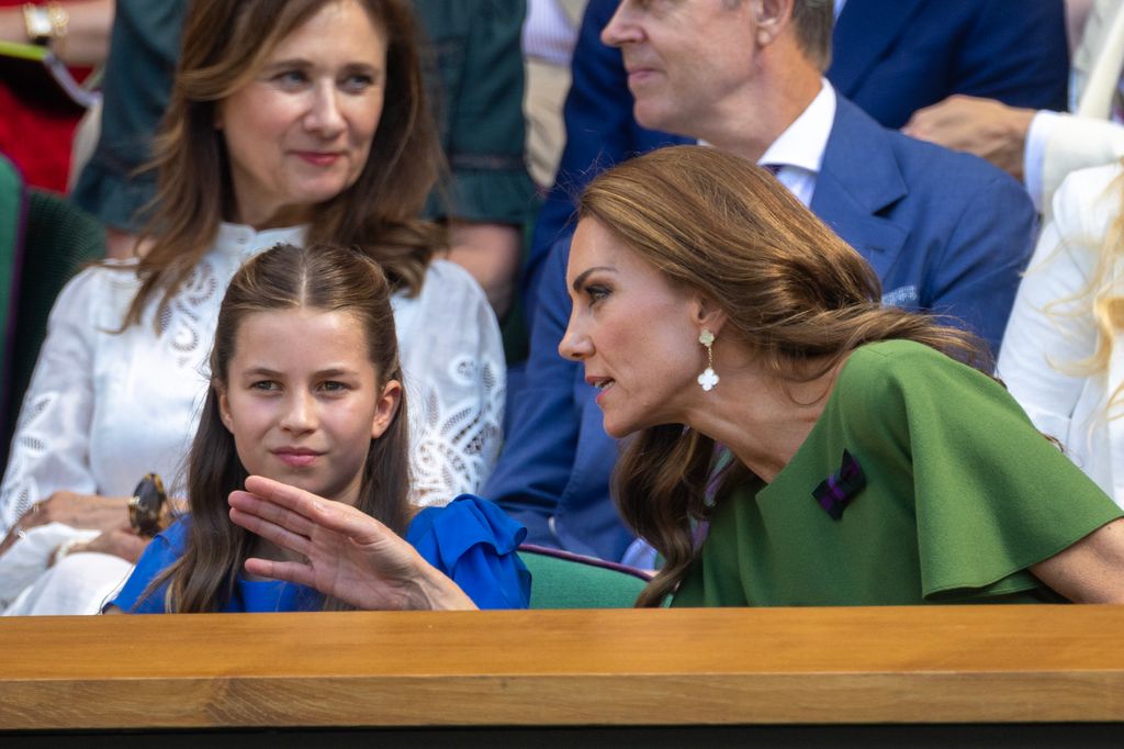 Kate Middleton con la princesa Charlotte en Wimbledon 