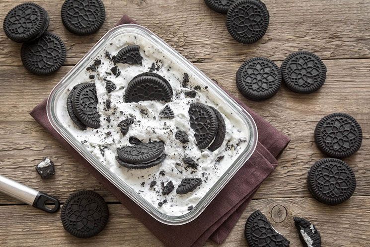Helado casero de galletas Oreo