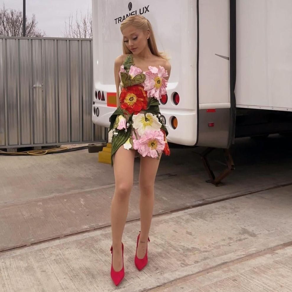 flores de ariana grande