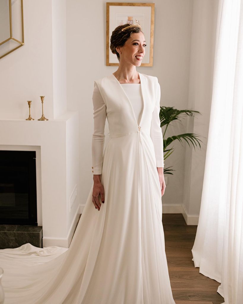 Novias con tiaras montadas a partir de pulseras en oro