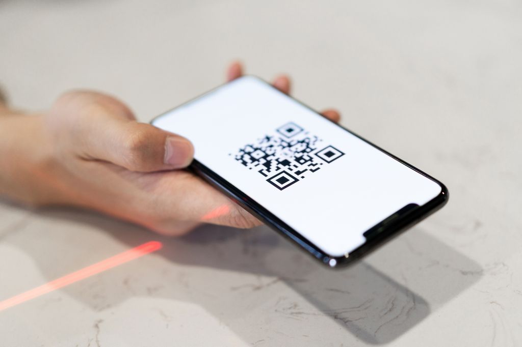 La identificación se realiza a través de un código QR seguro que permite comprobar tu identidad en segundos
