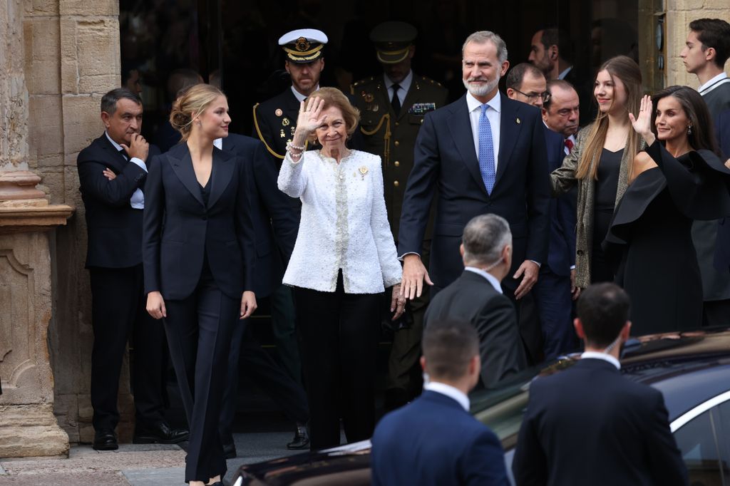 Familia Real llegando a los Premios Princesa de Asturias 2024