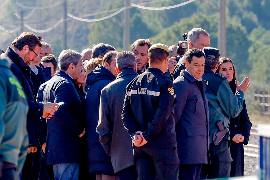 Los Reyes visitan el accidente de Adamuz