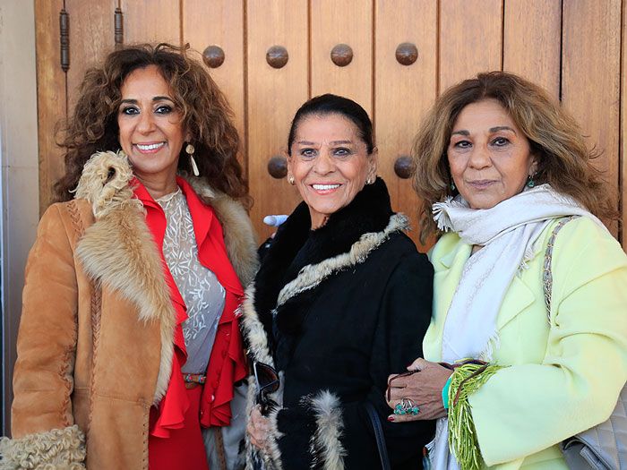 Lolita, Carmen y Rosario Flores 