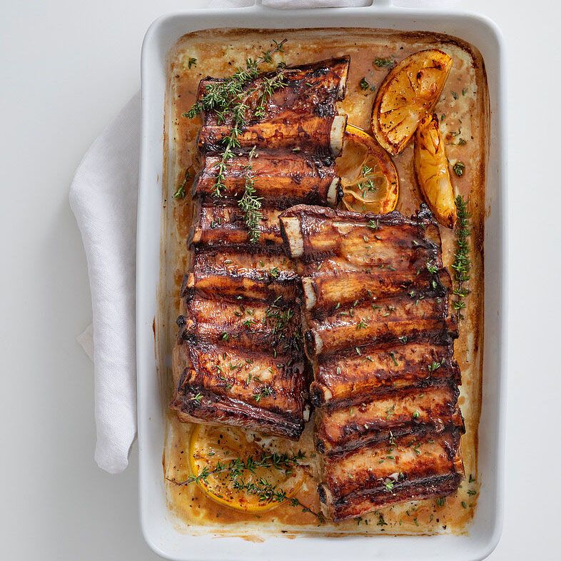 Costillas de cerdo ibérico al limón con mostaza y tormillo