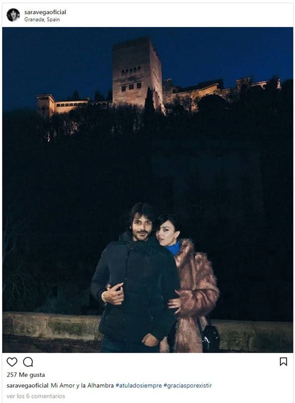 ¿Quién es el guitarrista que ha enamorado a Sara, hermana de Paz Vega?