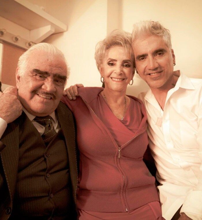 Alejandro Fernández y don Vicente Fernández