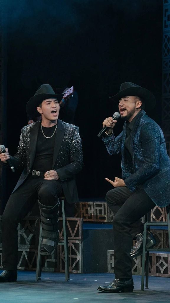 Mike León y Brian Sebastián Muñoz, finalistas de la primera edición de México Canta.