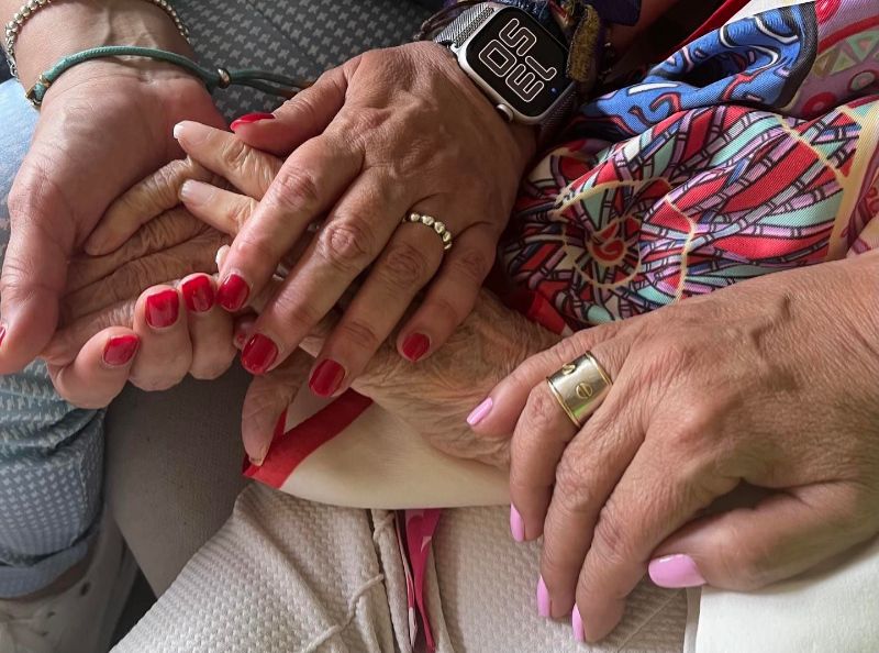 Foto simbólica que ha compartido Carmen Borrego