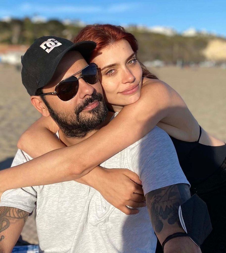 Eduardo Cruz con Eva Dominici, madre de su hijo Cairo