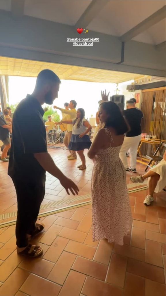 Anabel Pantoja y David Rodríguez en el 40 cumpleaños de la influencer